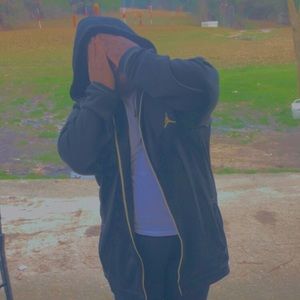 Meet your Posher, Leon